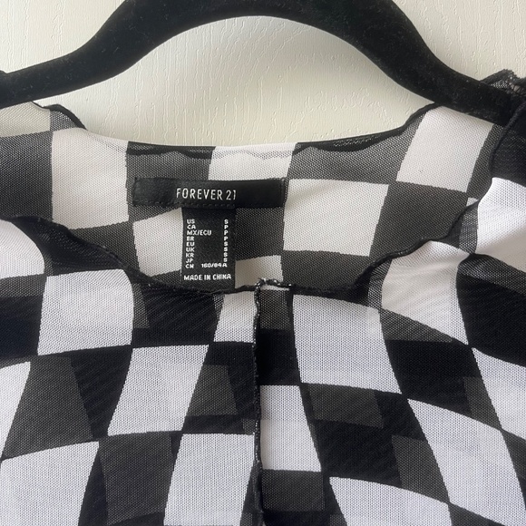 Black & White Racing Check Mesh Long-sleeve Shirt, Forever 21, size S - Picture 4 of 5